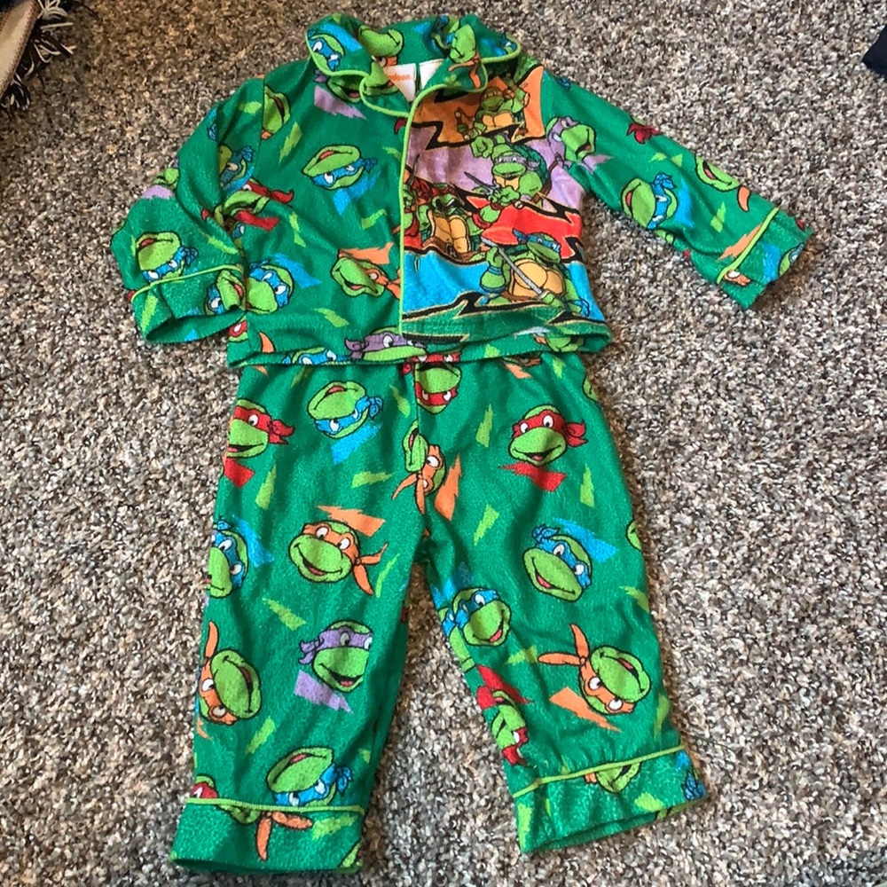 Teenage mutant ninja turtles pajamas